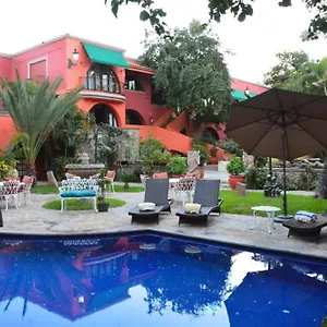 Hotel Collection O Casa Bella Boutique,